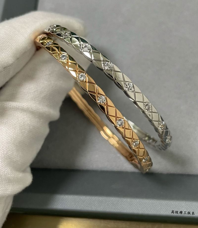 Ch**el bracelets